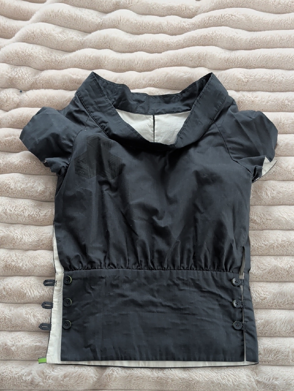 QSkunkfunk SKFK Grey Short Sleeve Blouse